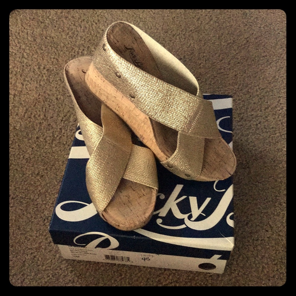 Lucky Brand 3 inch cork wedges